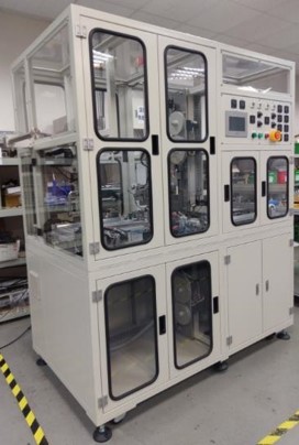 SR自動貼合機